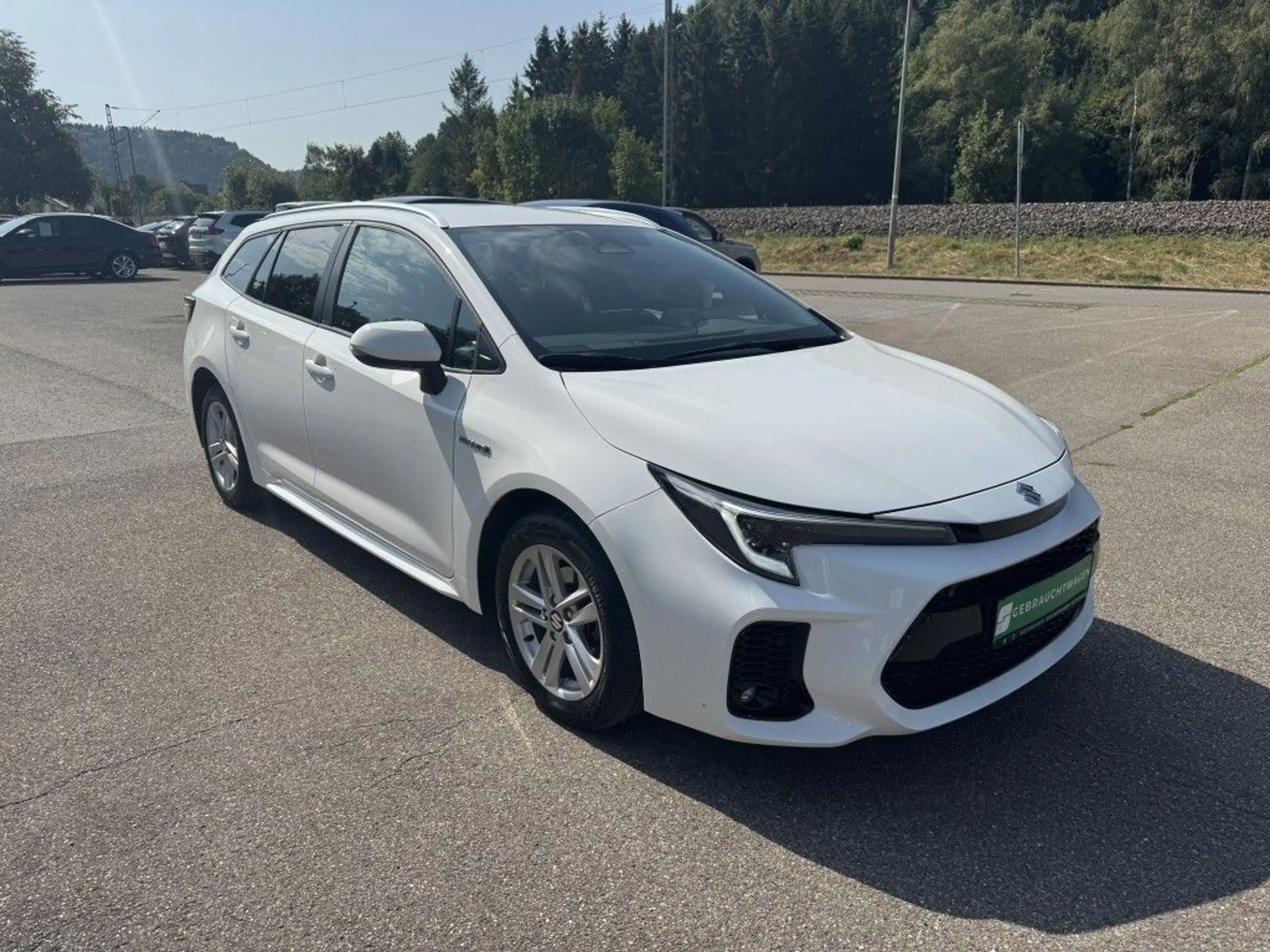 Suzuki Swace 1.8 Hybrid CVT Comfort+ — photo 8