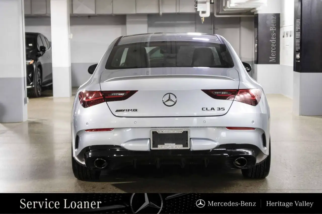 Mercedes-Benz CLA снимка Mercedes-Benz CLA