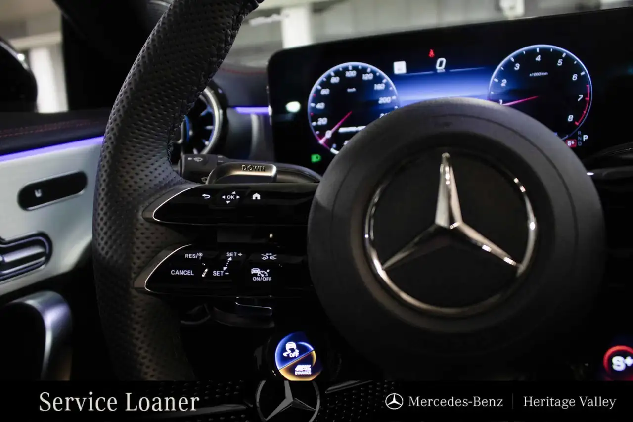 Mercedes-Benz CLA снимка Mercedes-Benz CLA