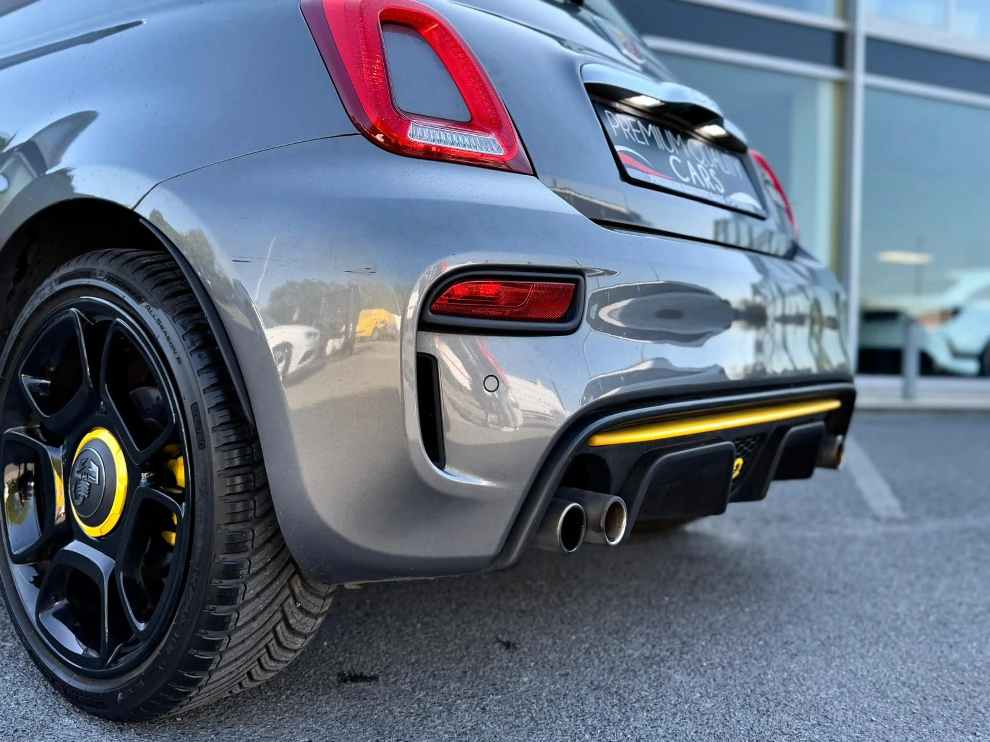 Abarth 595 1.4 T-Jet / PISTA / PDC / 70th ANNIVERSARY / NAV — photo 13