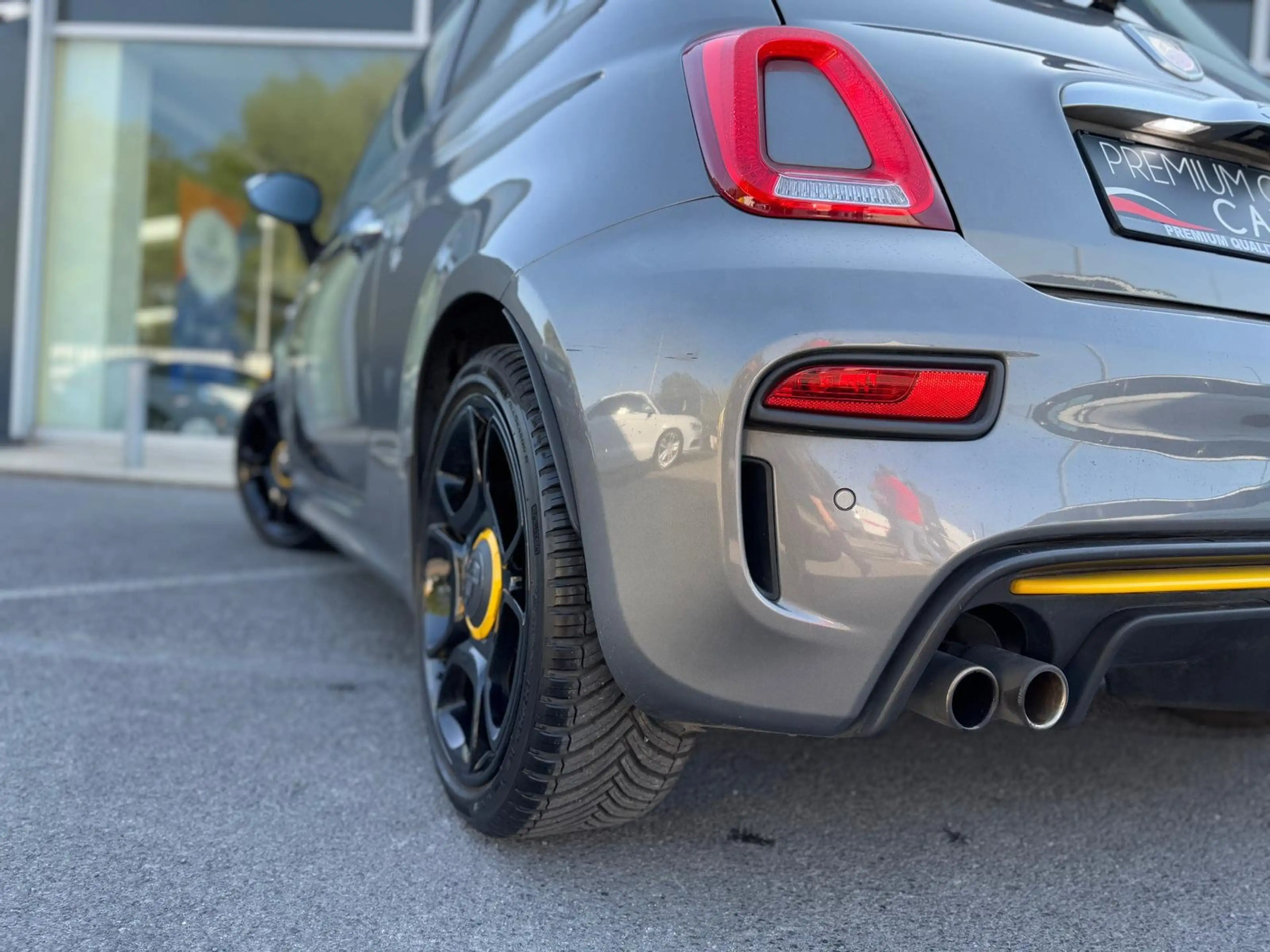 Abarth 595 1.4 T-Jet / PISTA / PDC / 70th ANNIVERSARY / NAV — photo 15