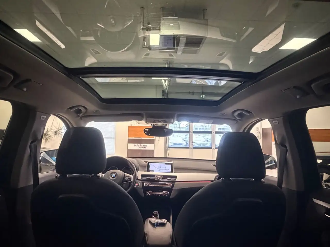 2021 BMW X1 sDrive Aut/Panoram/Park&Driv&StauAss/MemSitze, photograph 12