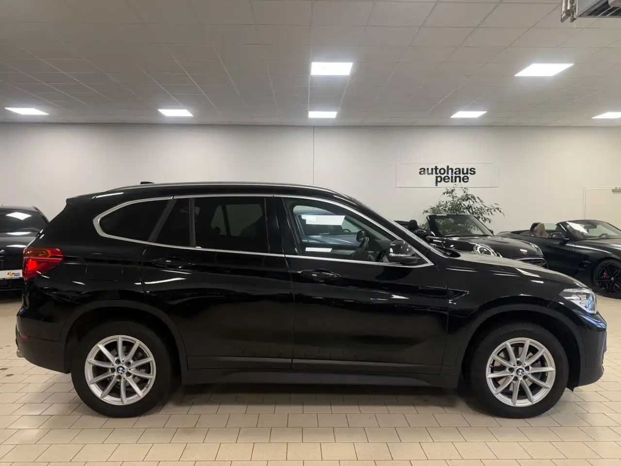 2021 BMW X1 sDrive Aut/Panoram/Park&Driv&StauAss/MemSitze, photograph 11