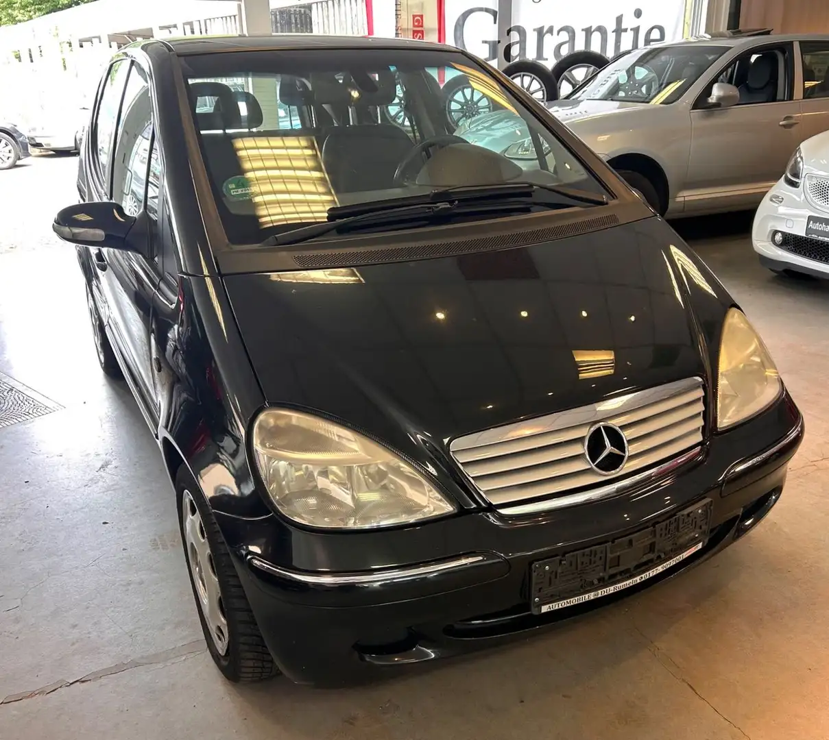 Mercedes-Benz A 160 AVANTGARDE Automatik Negro - 2