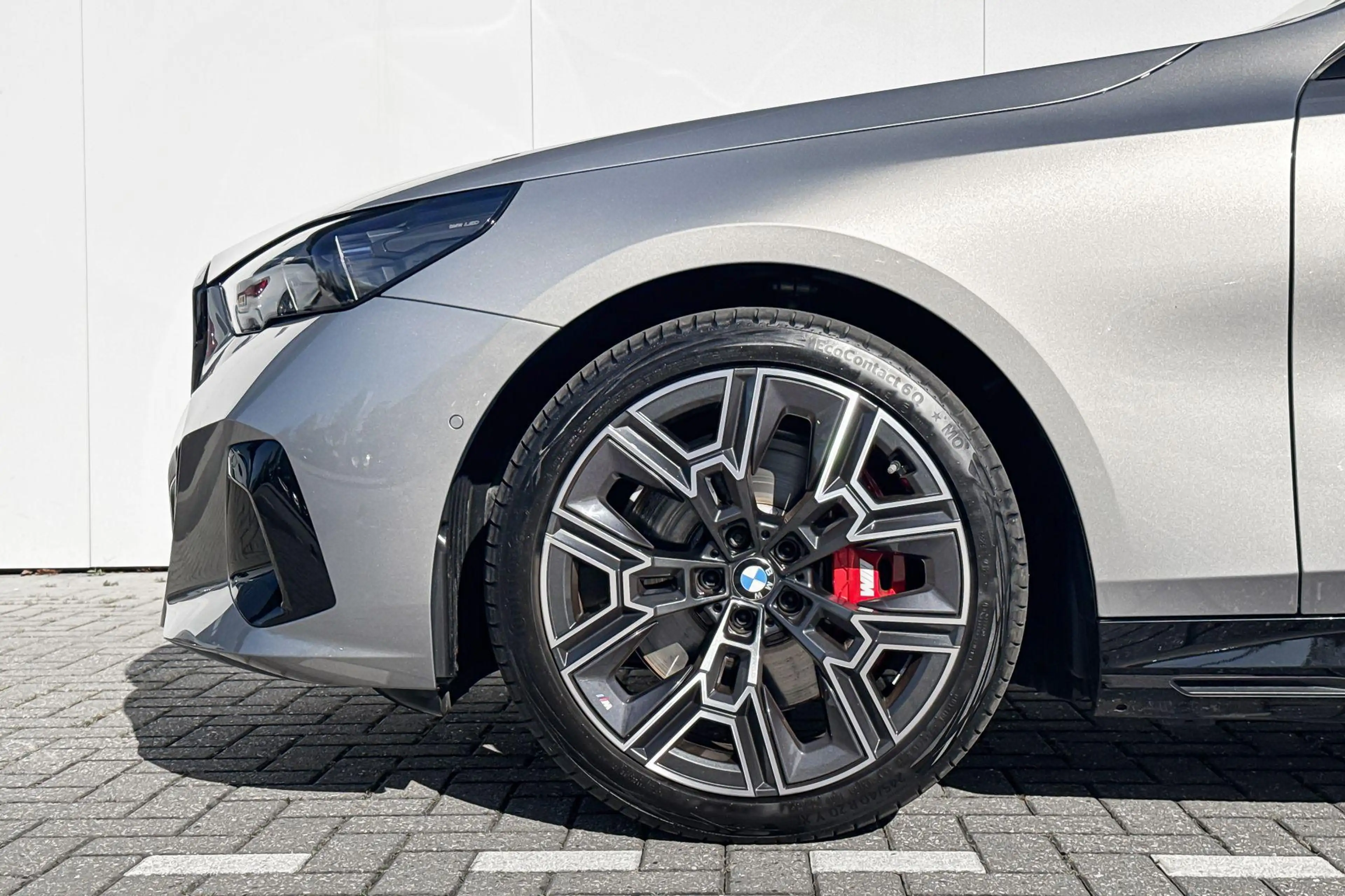 BMW i5 Touring eDrive40 84 kWh | M Sport | Trekhaak | — photo 3