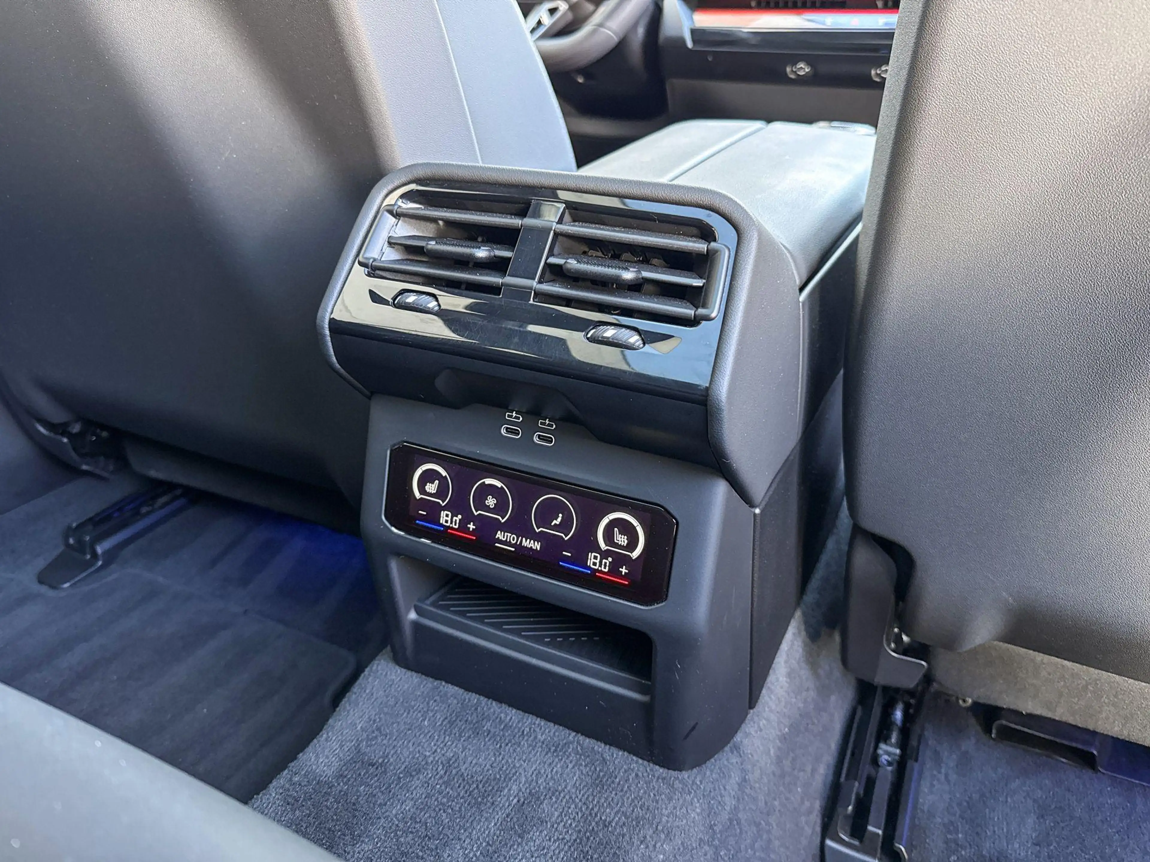 BMW i5 Touring eDrive40 84 kWh | M Sport | Trekhaak | — photo 10