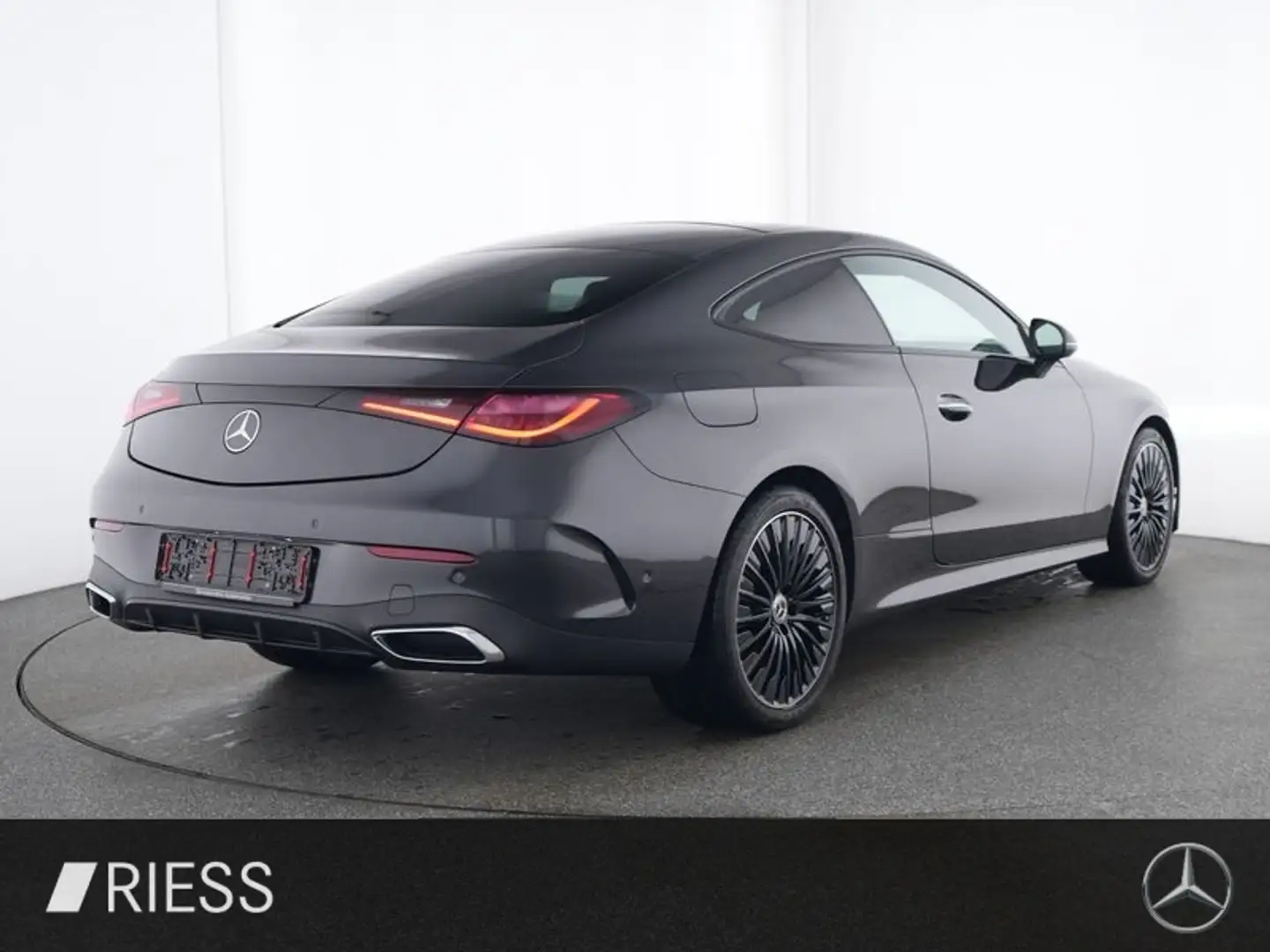 Mercedes-Benz CLE 200 AMG Sport Night Navi LED Pano W-Paket Grau - 2