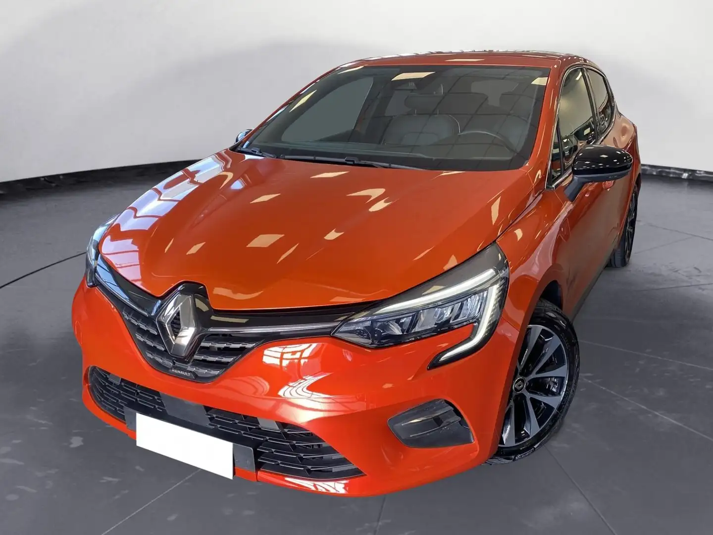 Renault Clio Clio Full Hybrid E-Tech 145 CV 5 porte Techno Oranje - 1