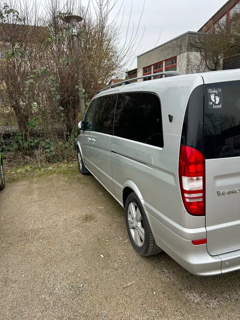 Mercedes-Benz Viano 3.0 CDI DPF extralang Automatik Trend Grau - 1