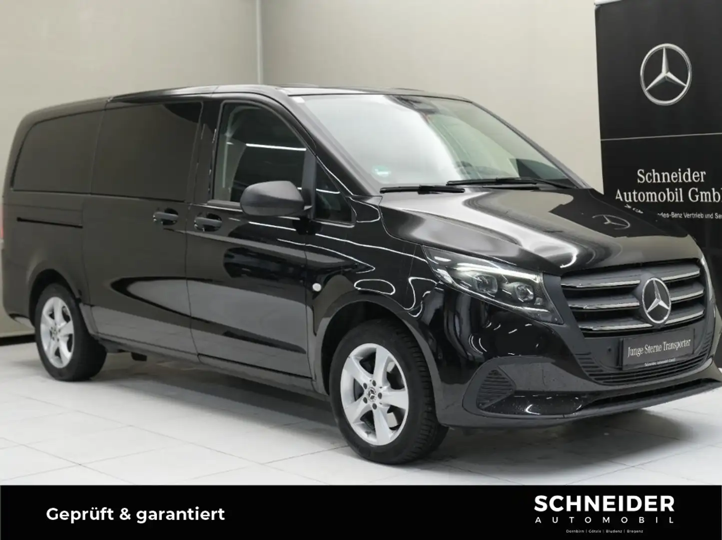 Mercedes-Benz Vito 116 CDI 4x4 Tourer PRO Lang Navi W-Paket Schwarz - 1