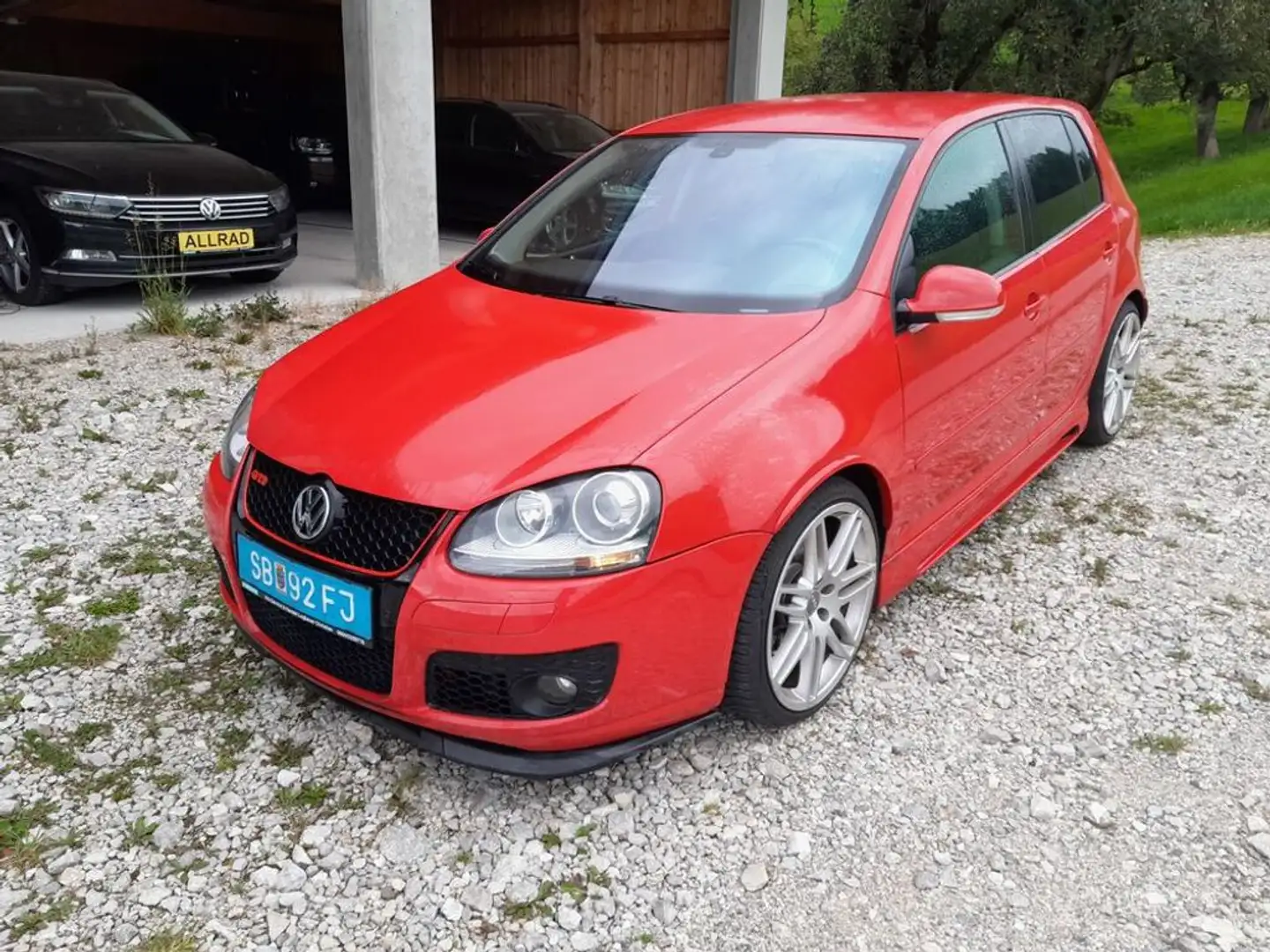 Volkswagen Golf V GTD Rot - 1