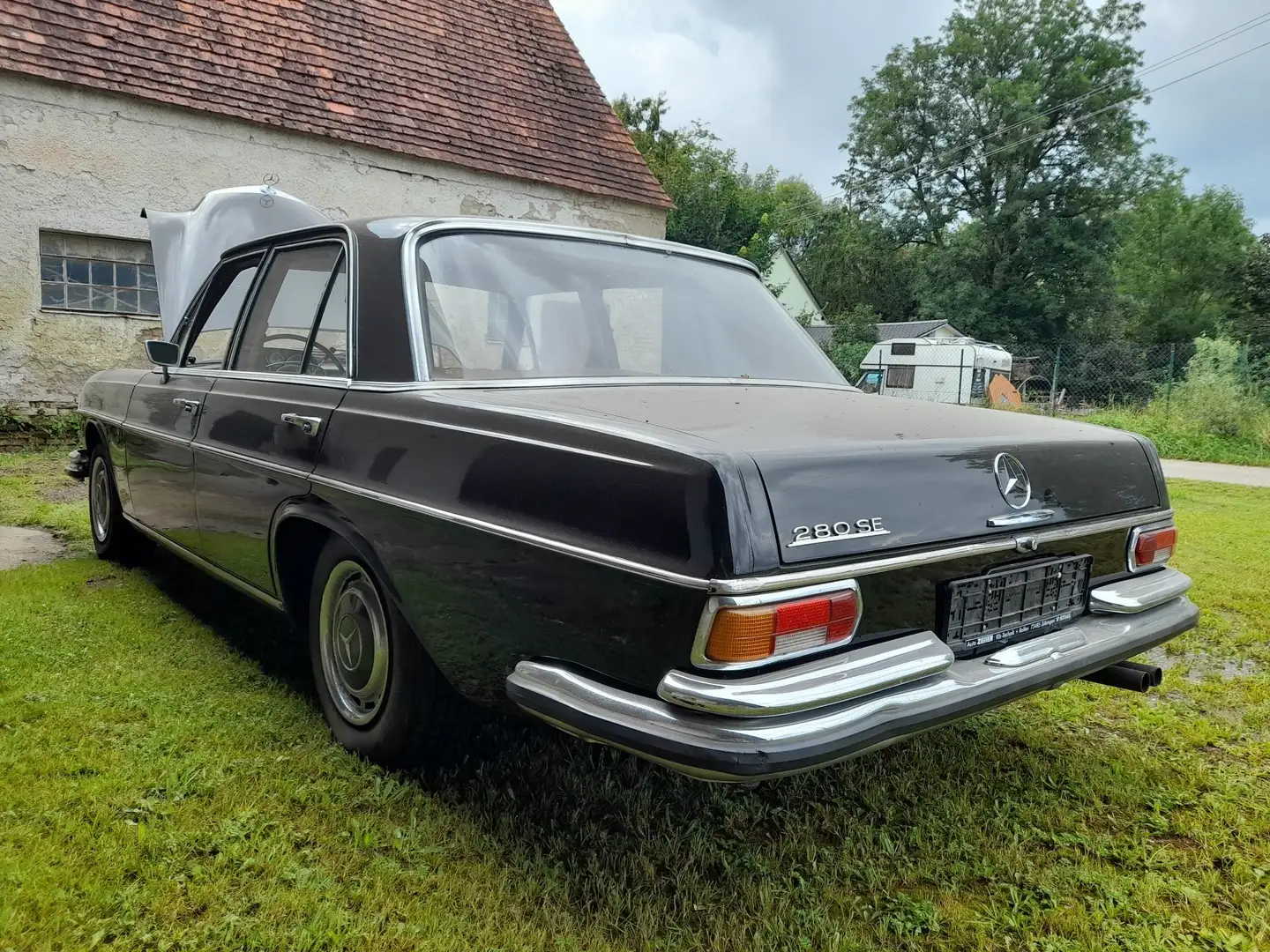 Mercedes-Benz 280SE - 2