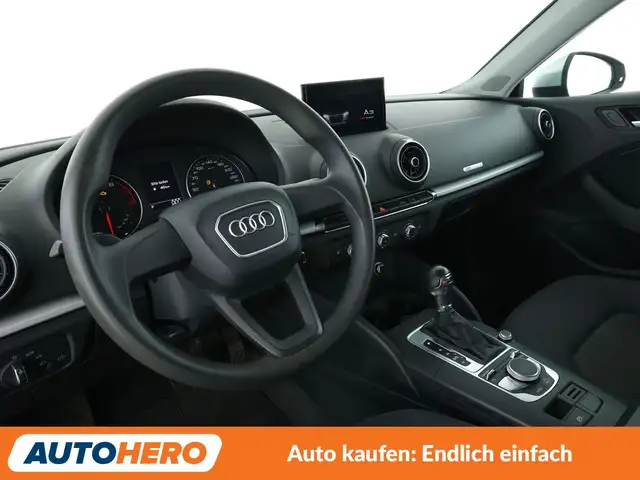 Audi A3 view 11