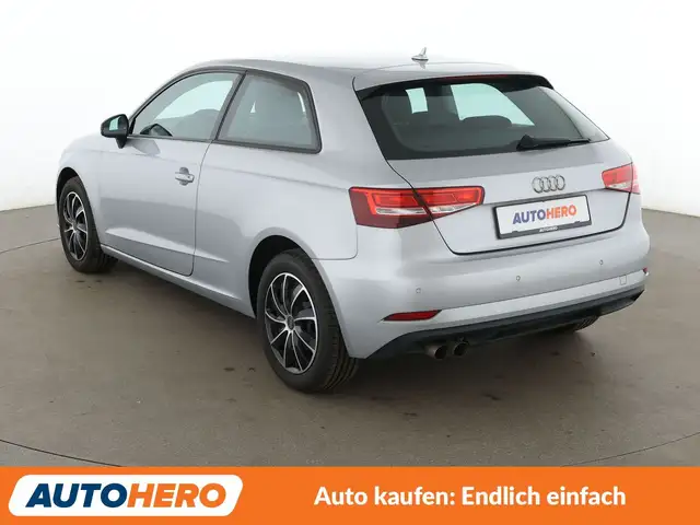 Audi A3 view 4