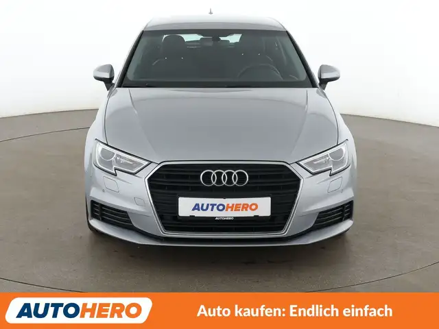 Audi A3 view 9