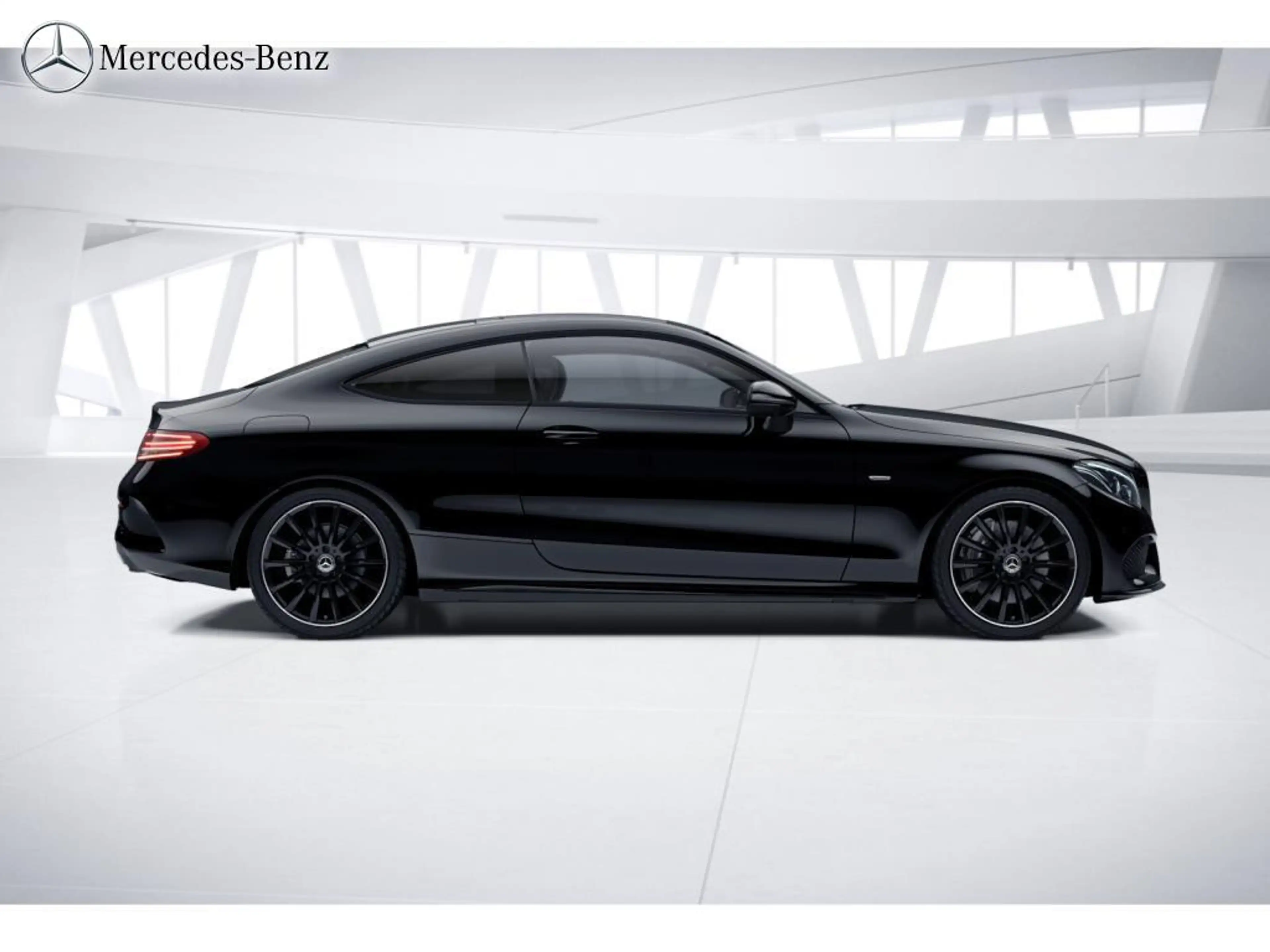 Mercedes-Benz C 250 d Night Edition AMG Pano+HUD+AHK+M-LED — photo 5