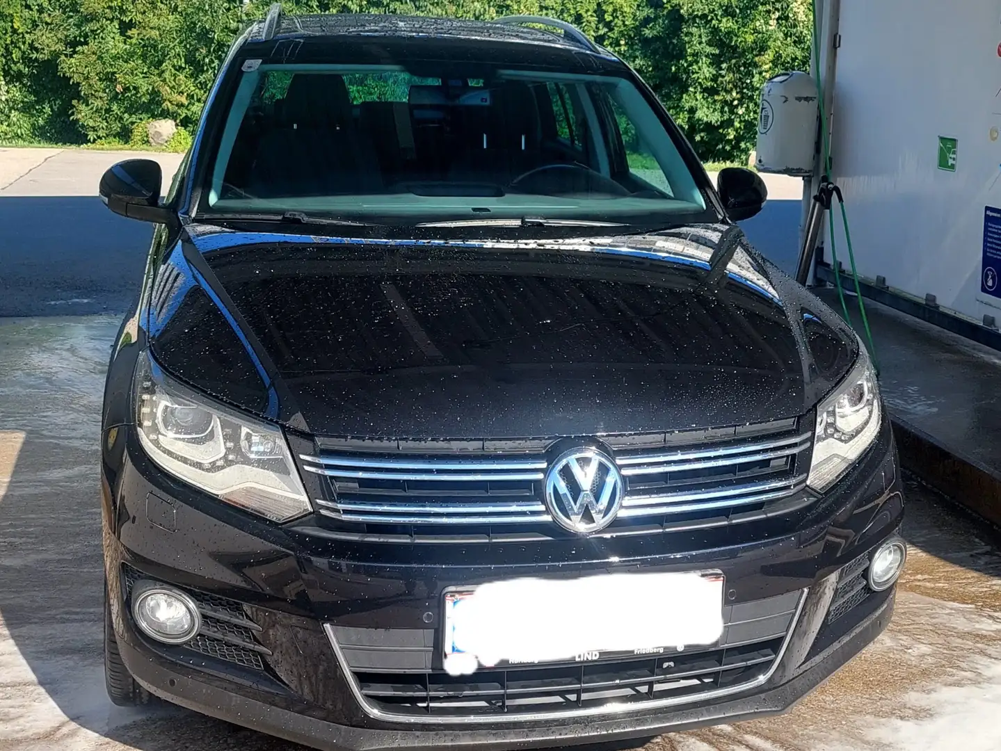 Volkswagen Tiguan Tiguan 2,0 TDI Sky BMT DPF Sky Schwarz - 1