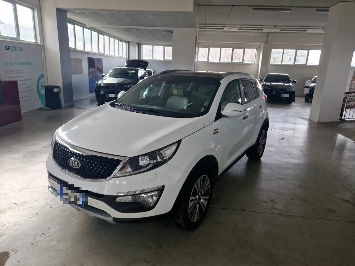 Kia Sportage 2.0 CRDI VGT 184CV AWD R Rebel Blanc - 2