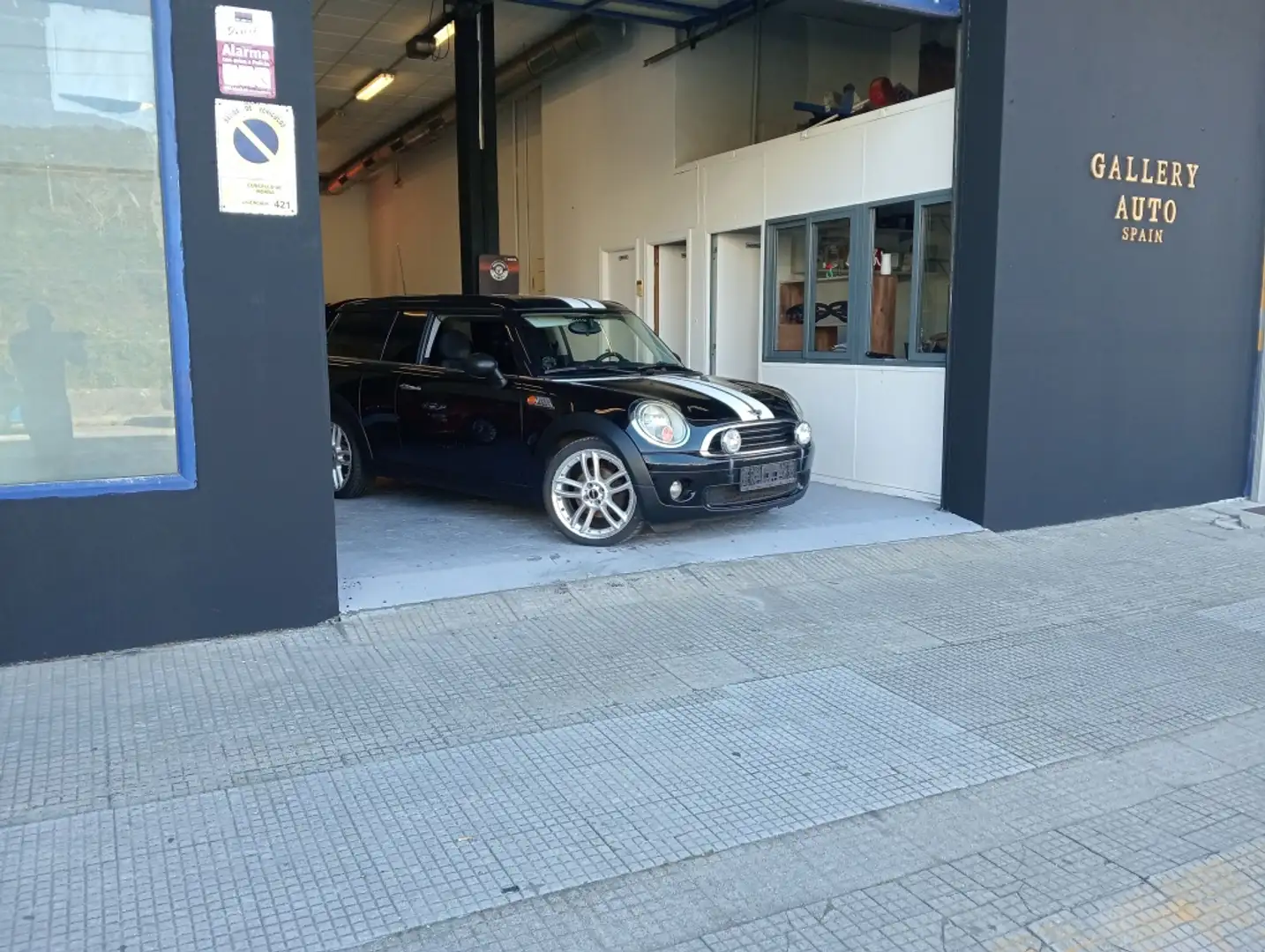 MINI John Cooper Works Clubman One Negro - 2