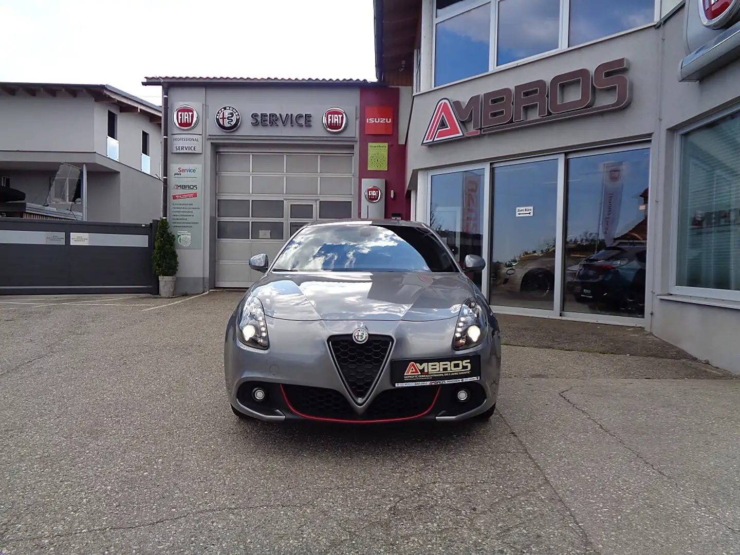 Alfa Romeo Giulietta Super 1,4 TB Grau - 2