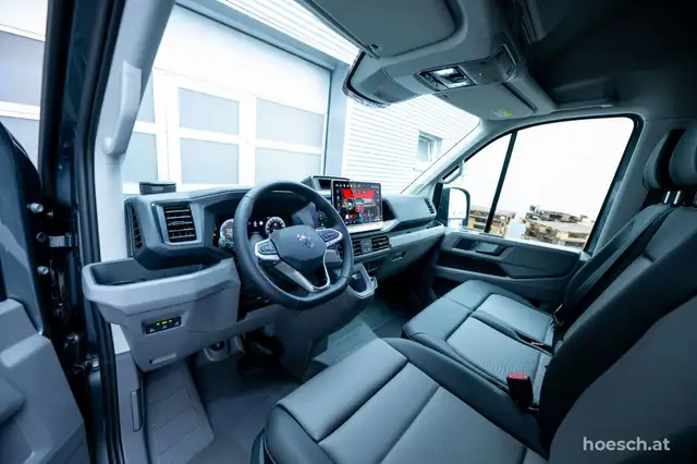 Volkswagen Crafter view 5