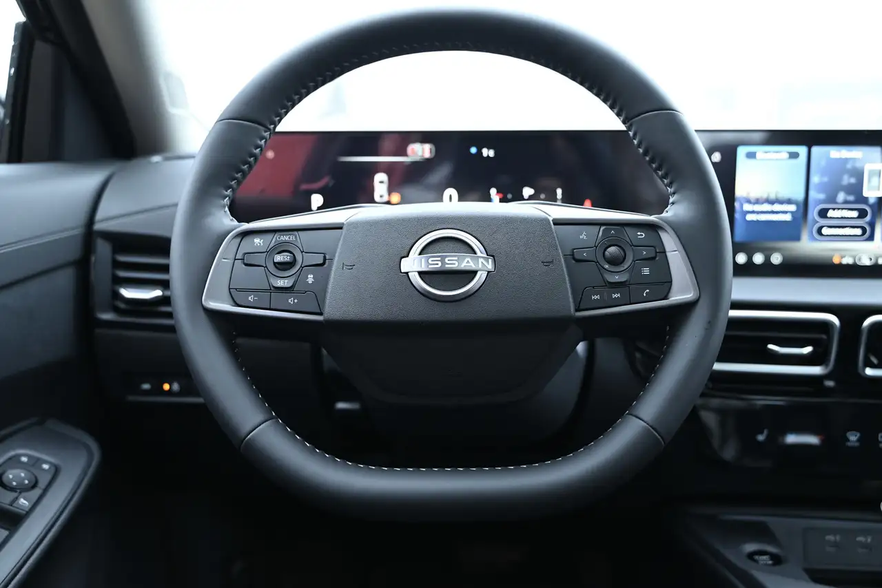 Nissan Sentra снимка Nissan Sentra
