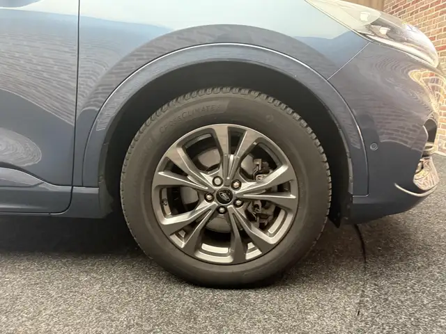 Ford Kuga view 8