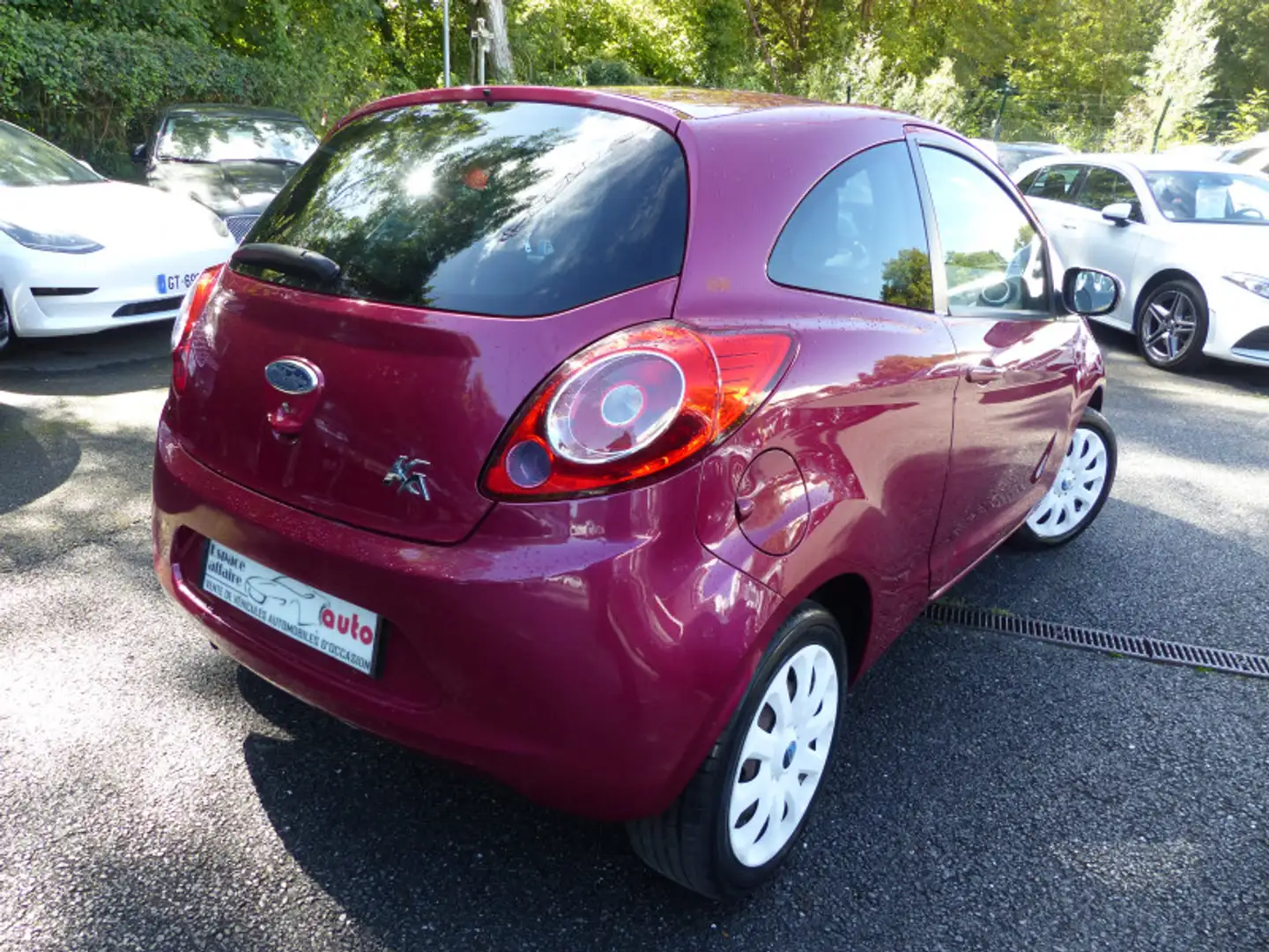 Ford Ka/Ka+ 1.2 69CH STOP\u0026START TREND Rouge - 2