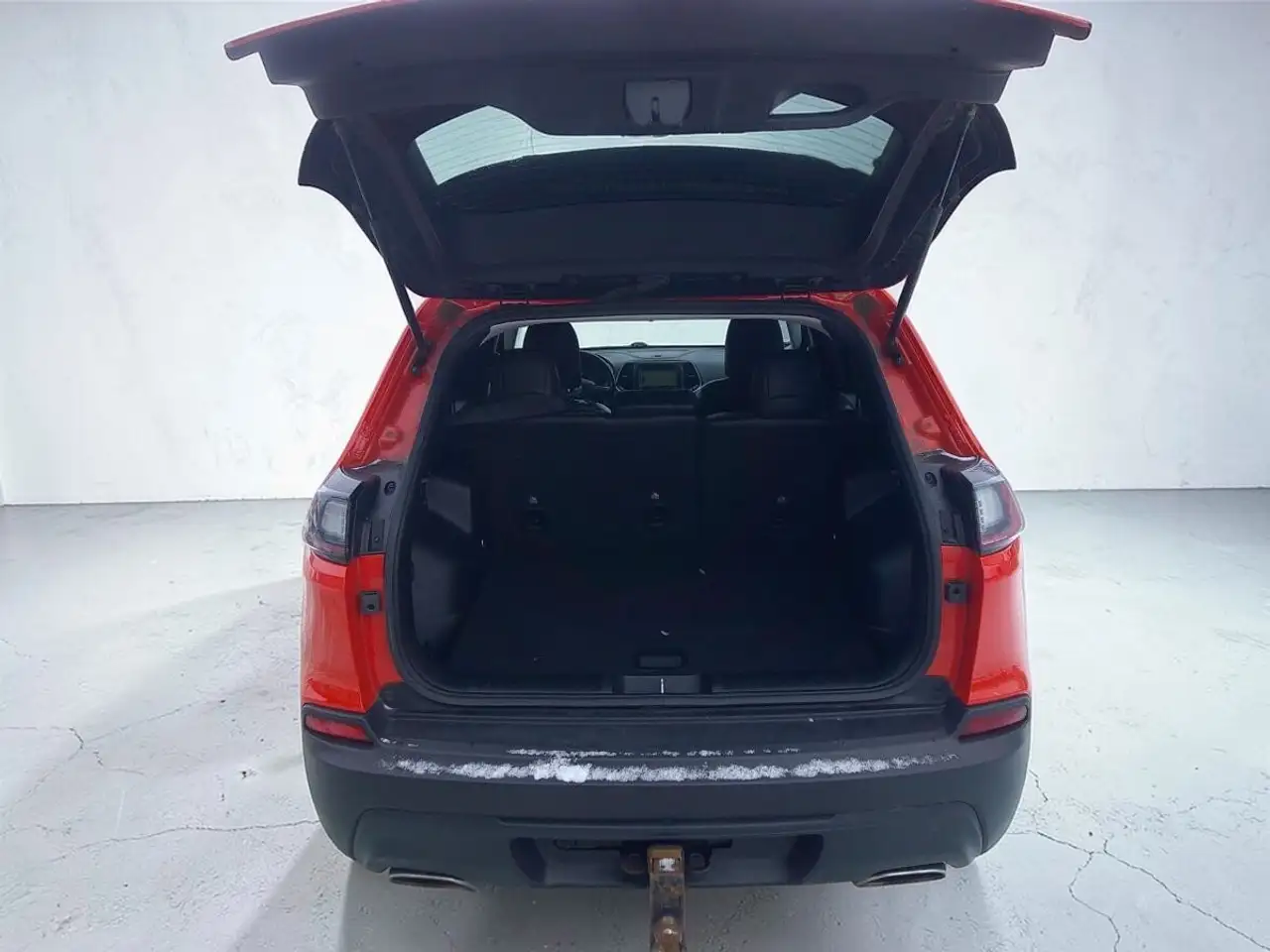 Jeep Cherokee photo Jeep Cherokee