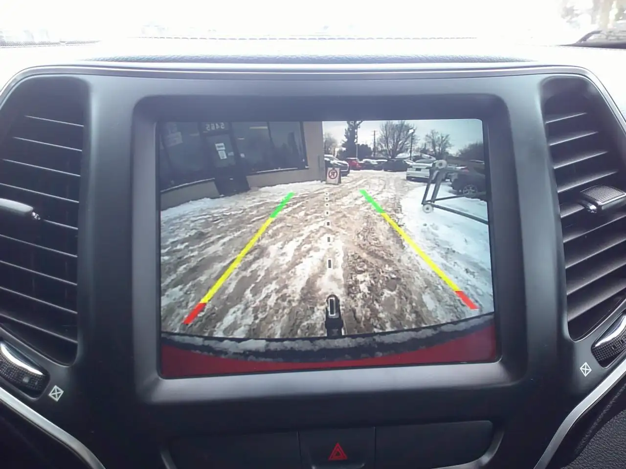 Jeep Cherokee photo Jeep Cherokee