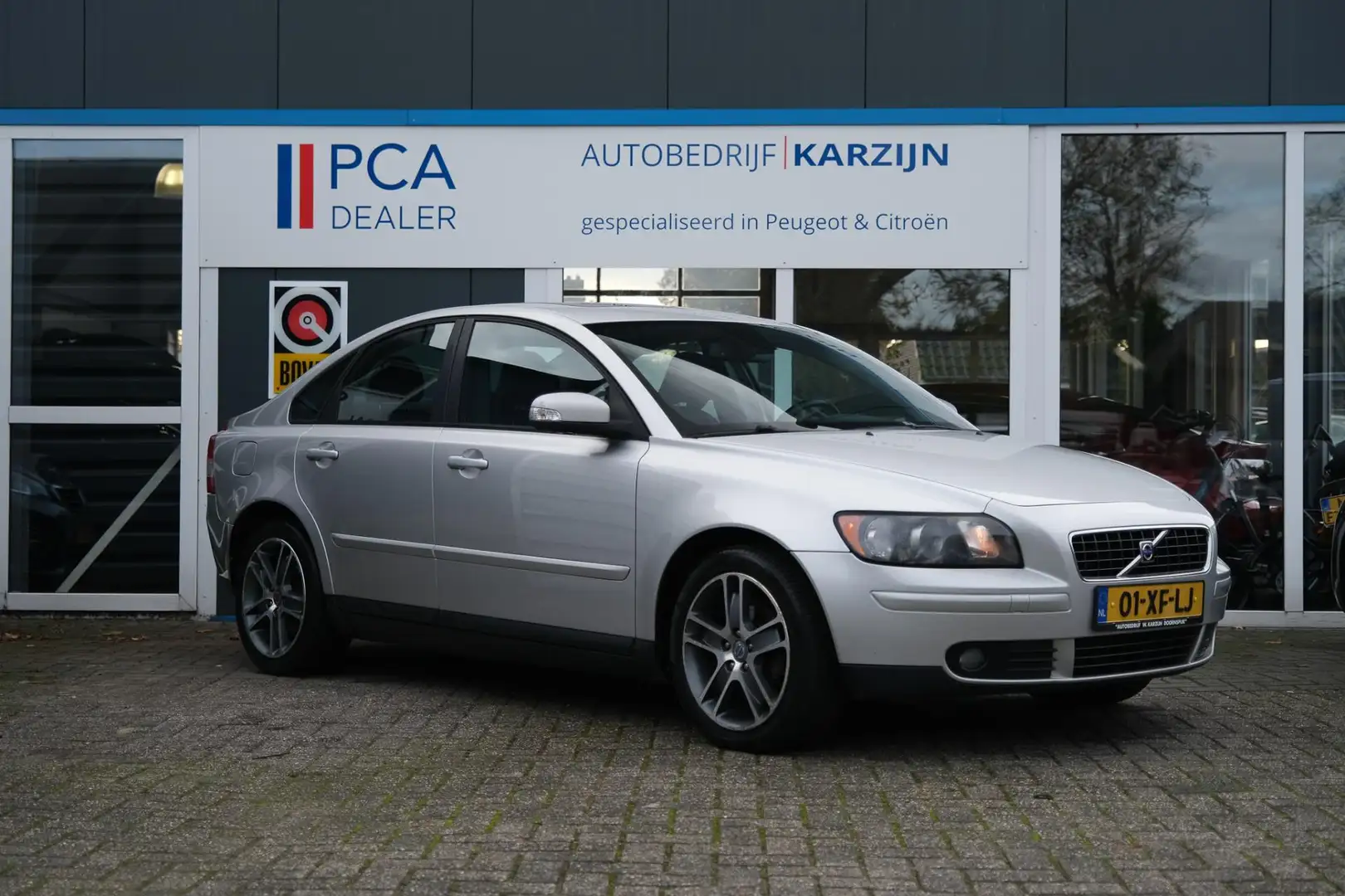 Volvo S40 2.0 Edition II Sport Gris - 2