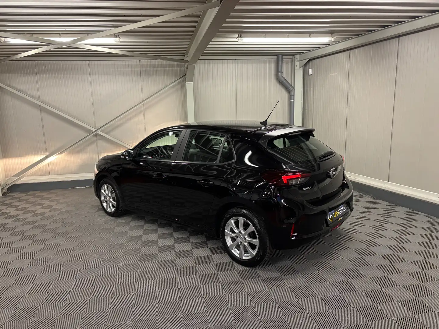 Opel Corsa Corsa 1.2 Start/Stop Edition Appel Navi Airco Noir - 2