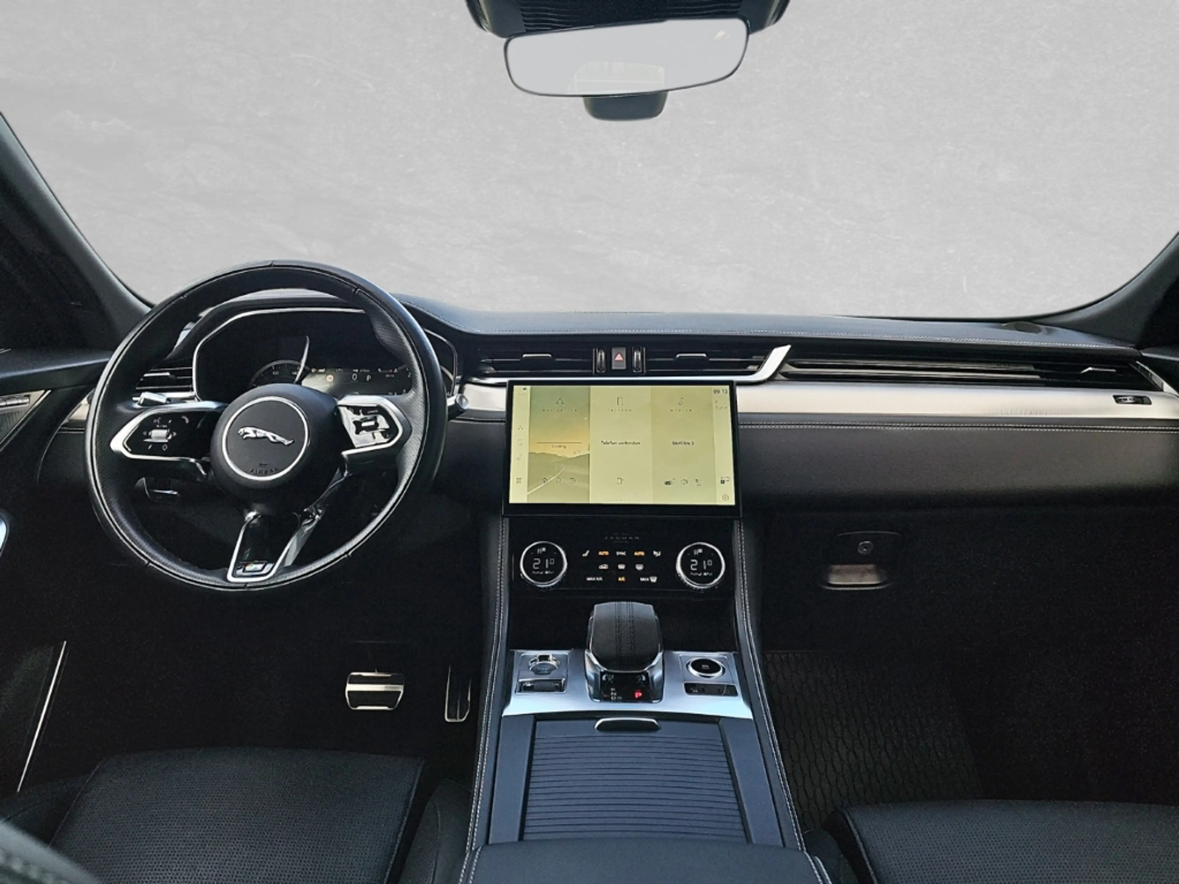 Jaguar F-Pace D200 AWD R-Dynamic SE — photo 5