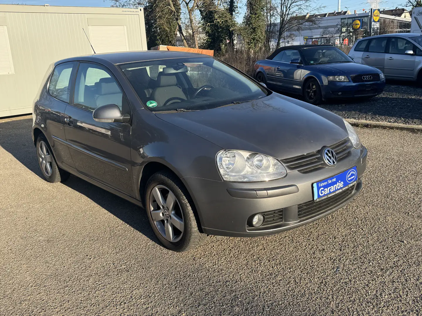 Volkswagen Golf 1.4 United Grau - 1