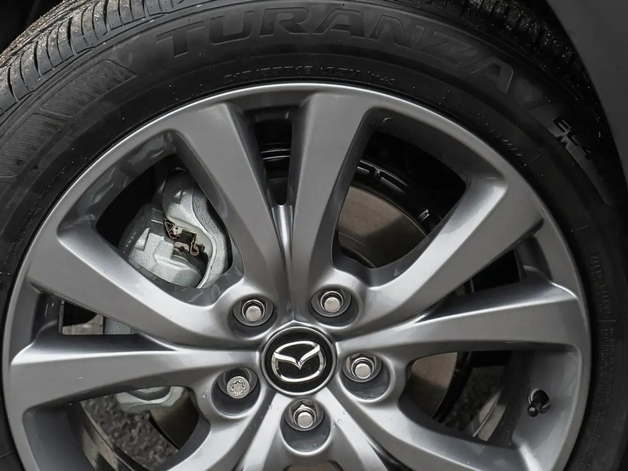 Mazda CX-30 снимка Mazda CX-30