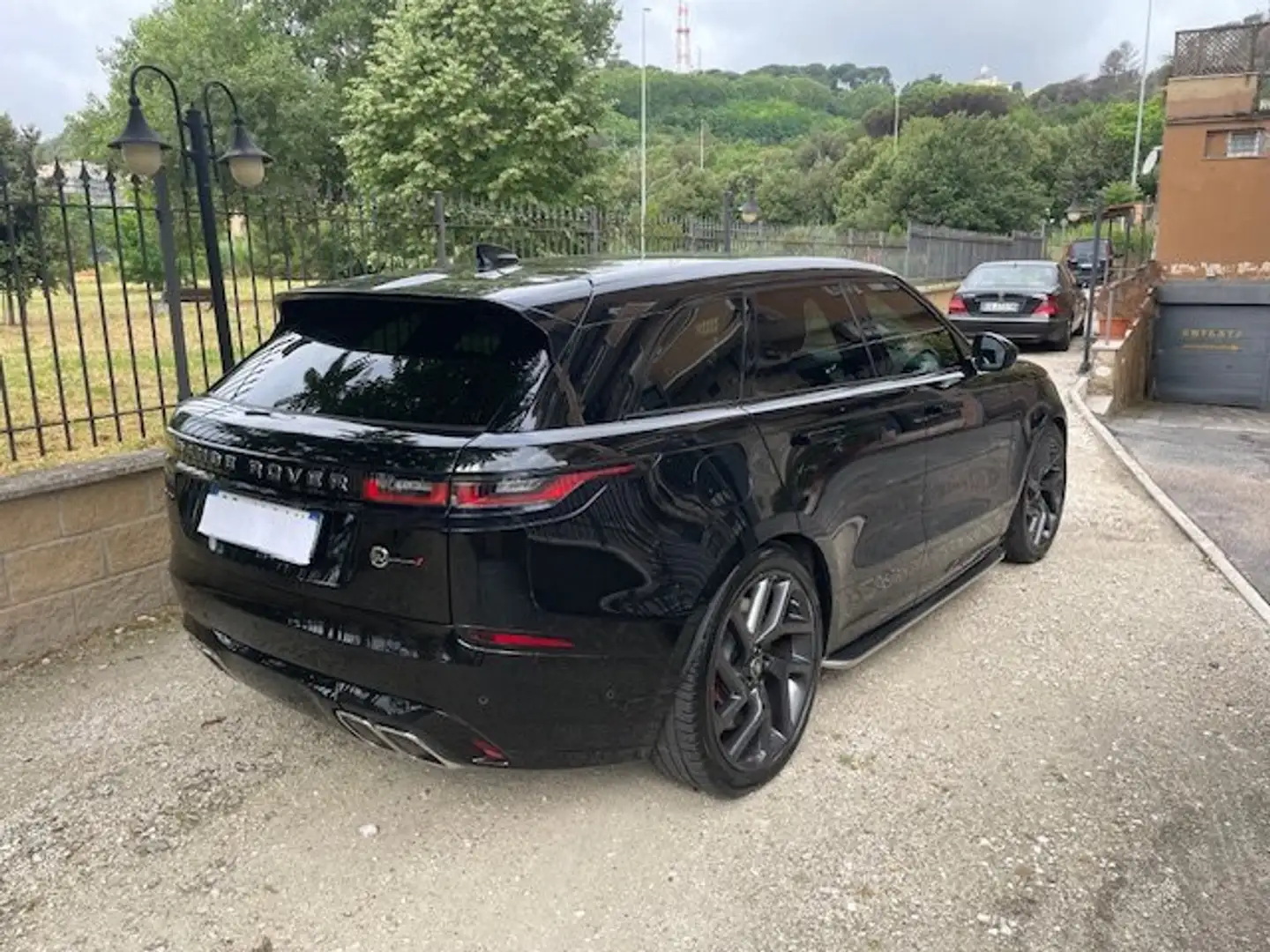 Land Rover Range Rover Velar 5.0 V8 SV Autobiography 550 cv Nero - 2