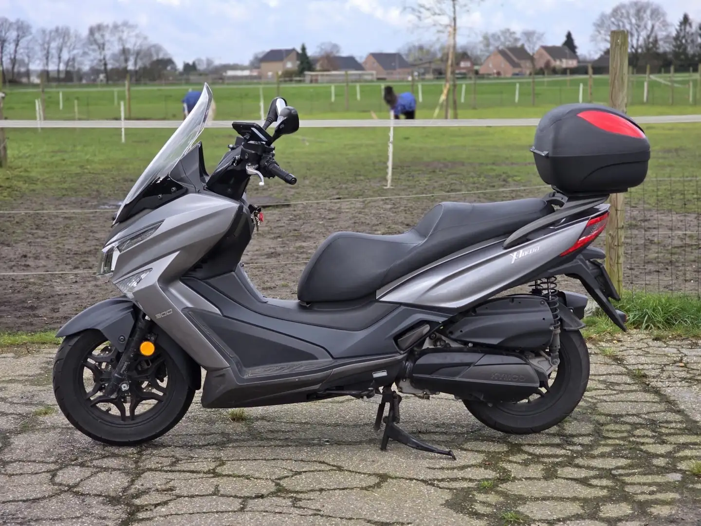 Kymco X-Town 300i ABS Argent - 1