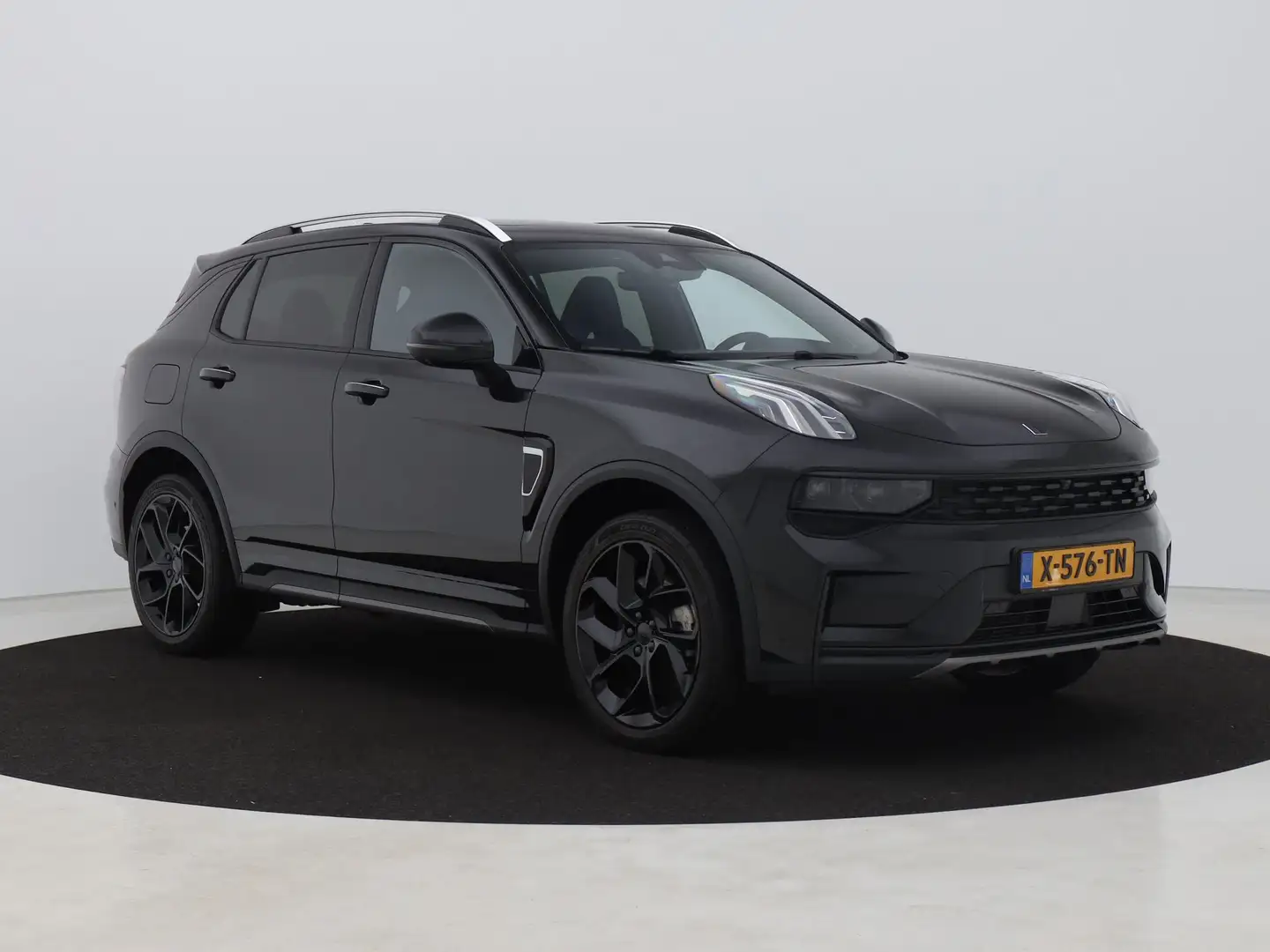 Lynk & Co 01 1.5 Plug-in Hybrid | 360° | BLACK | ZWARTE HEMEL | Zwart - 2