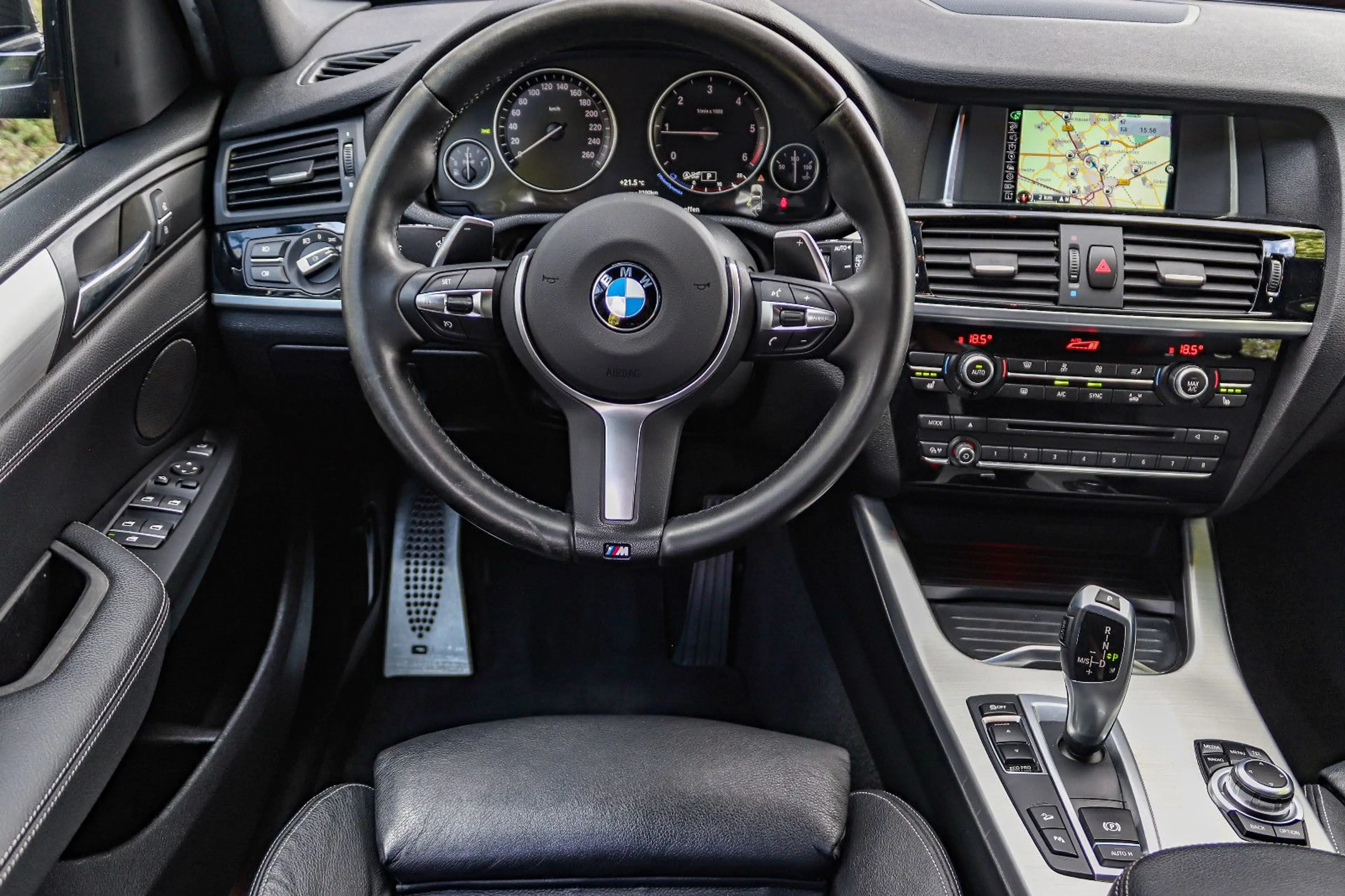 BMW X3 xDrive 20d M-PAKET*LEDER*XENON*KAMERA*TEMPO* — photo 2