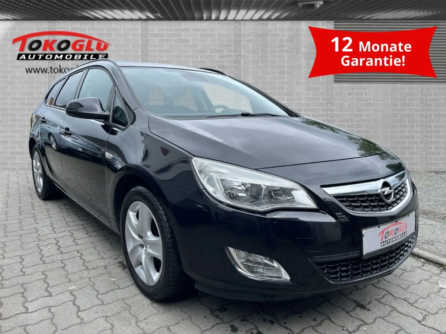 Opel Astra J Sports Tourer Selection 1.7 CDTI Klima el.SP Spi Schwarz - 1