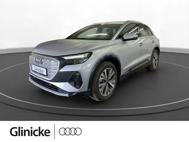 Audi Q4 e-tron 50 qu. AHK LED Navi PDC+RFK ACC Sonos