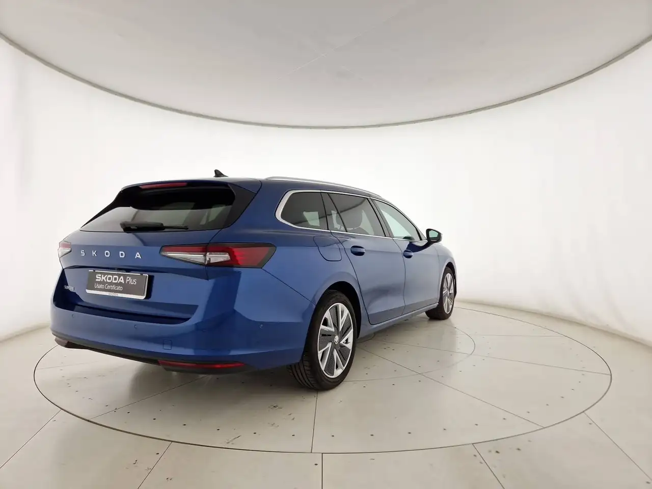 Skoda Superb wagon 2.0 tdi style 150cv dsg, миниатюра 3