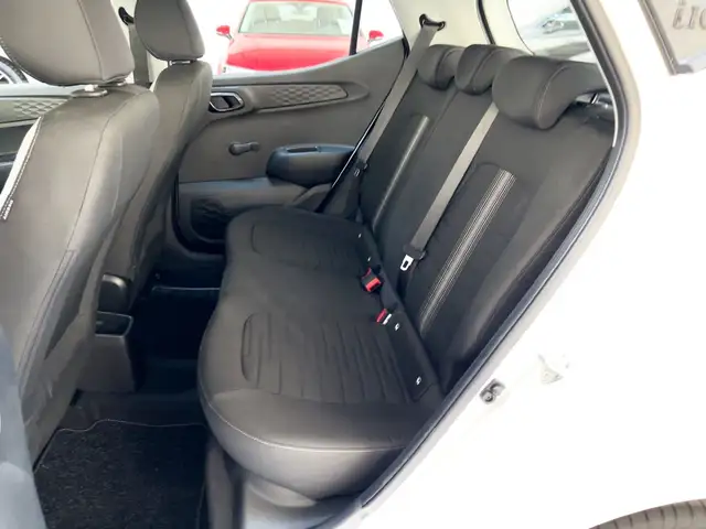 Hyundai I10 view 15