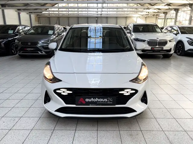 Hyundai I10 view 2