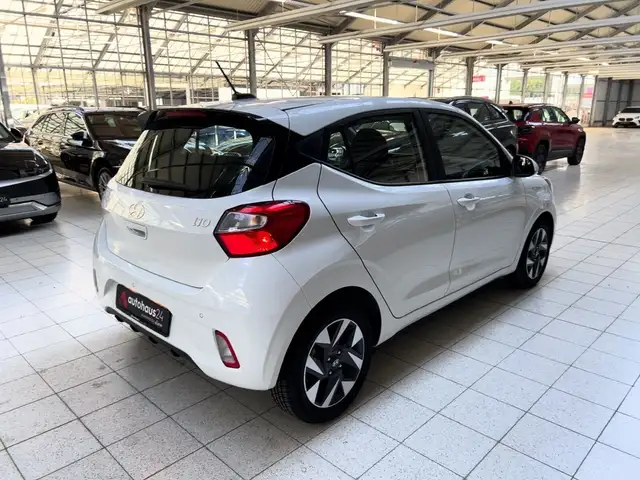 Hyundai I10 view 5