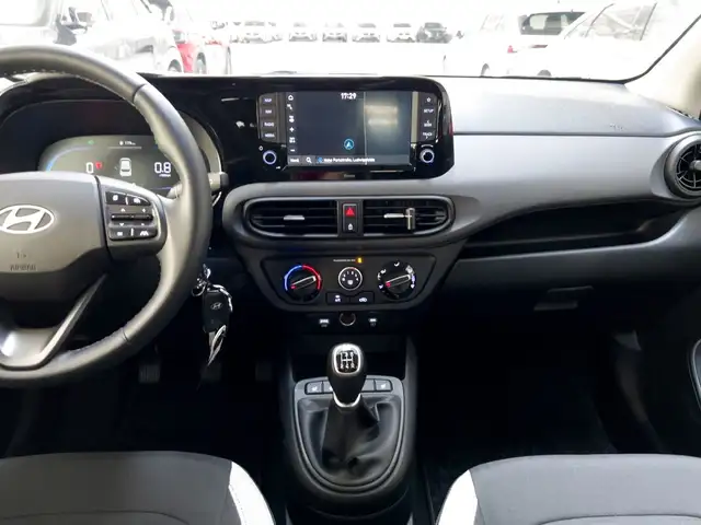 Hyundai I10 view 11