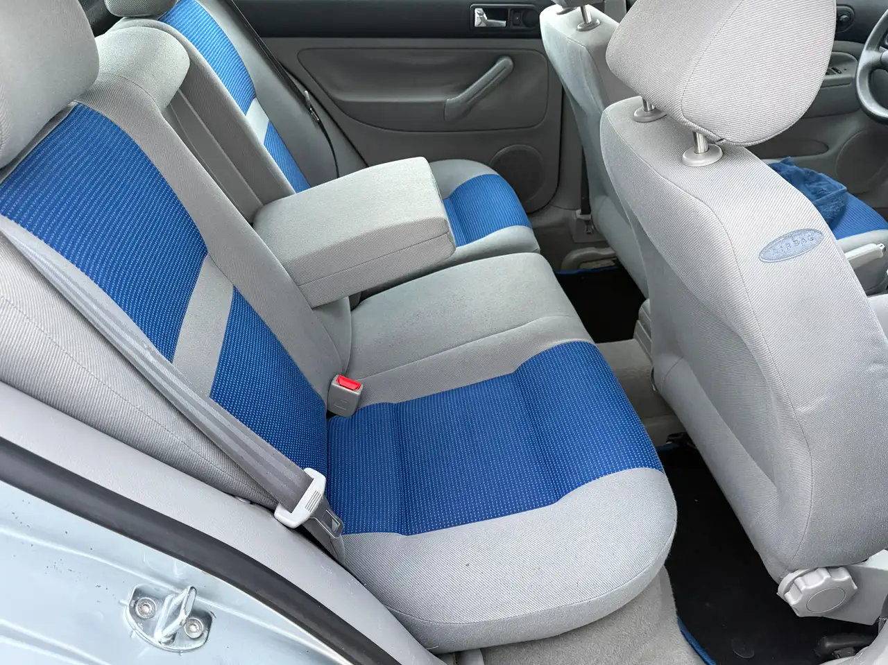 Volkswagen Golf Edition*KLIMA*TÜV NEU+4x FH*, foto 12