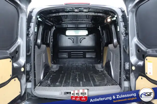 Ford Transit Connect view 12