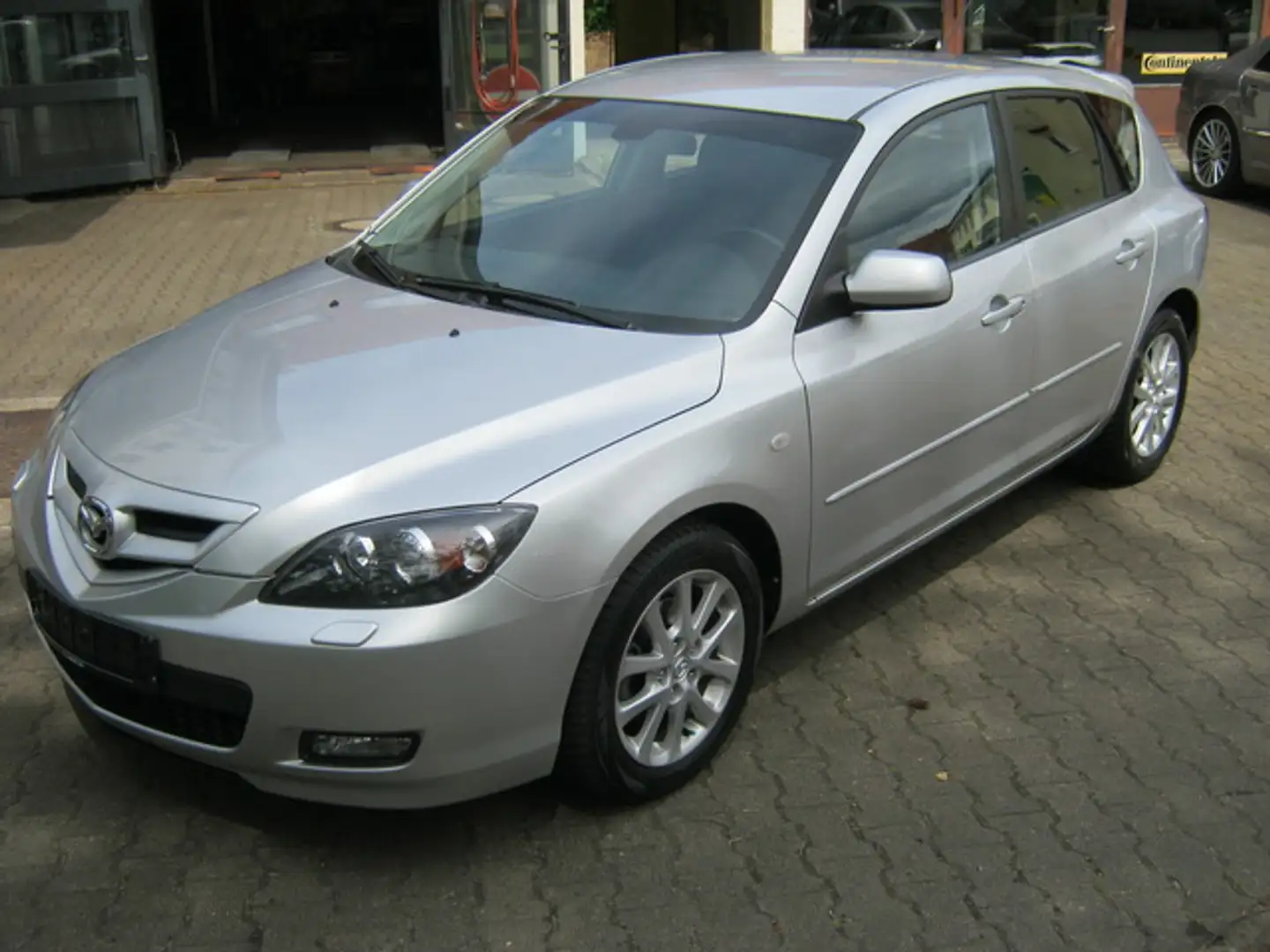Mazda 3 Automatik/Klimaautom./Xenon/erst 56 TKM ! Argento - 1