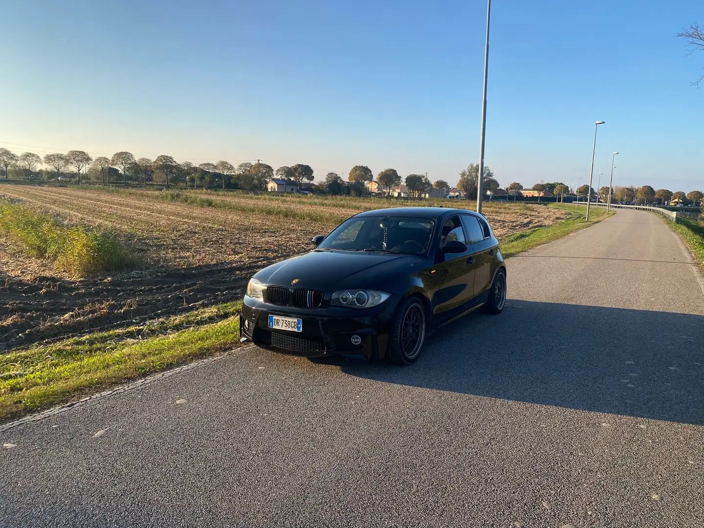 BMW 123 123d 5p Attiva dpf - 1